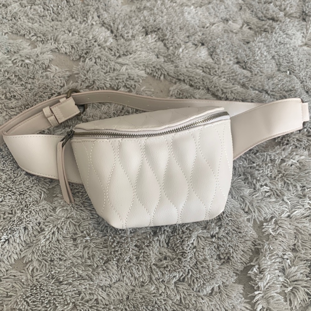 Cream belt bag